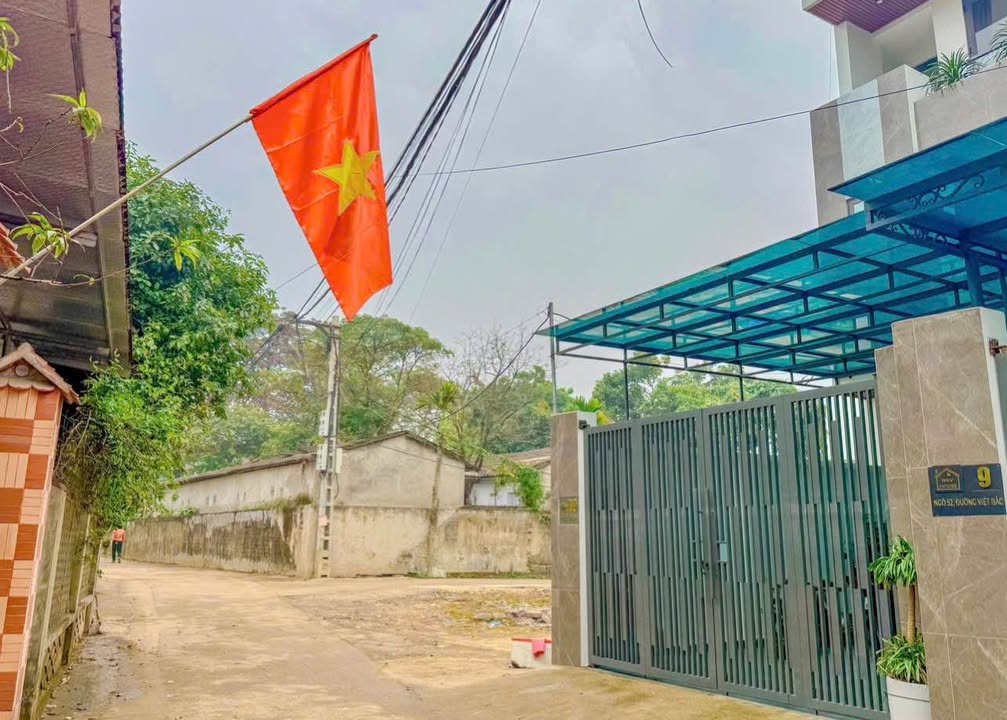 Đất nền Thái Nguyên 90m² giá 2 tỷ - Mặt tiền rộng, vị trí đẹp!