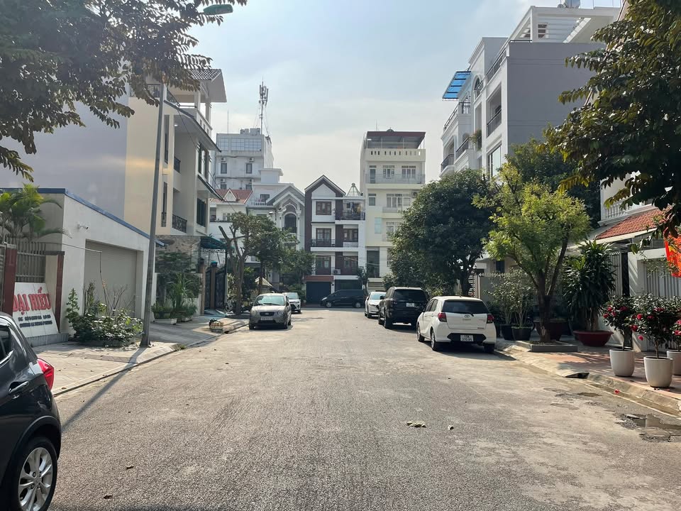 Đất nền Lê Hồng Phong, Ngô Quyền 119m² giá 14.8 tỷ - Vị trí đắc địa, đầu tư sinh lời!