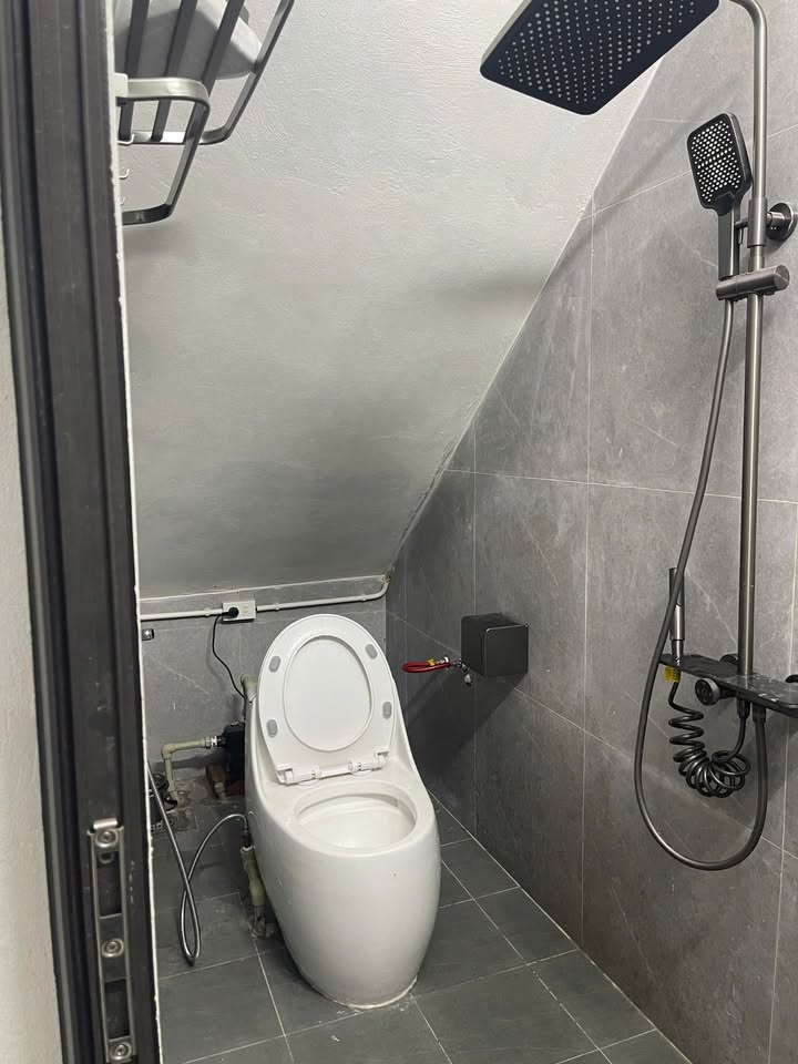 Nhà mới xây 3 tầng tại Định Công, 47m² giá 2.9 tỷ - Sổ đỏ chính chủ!