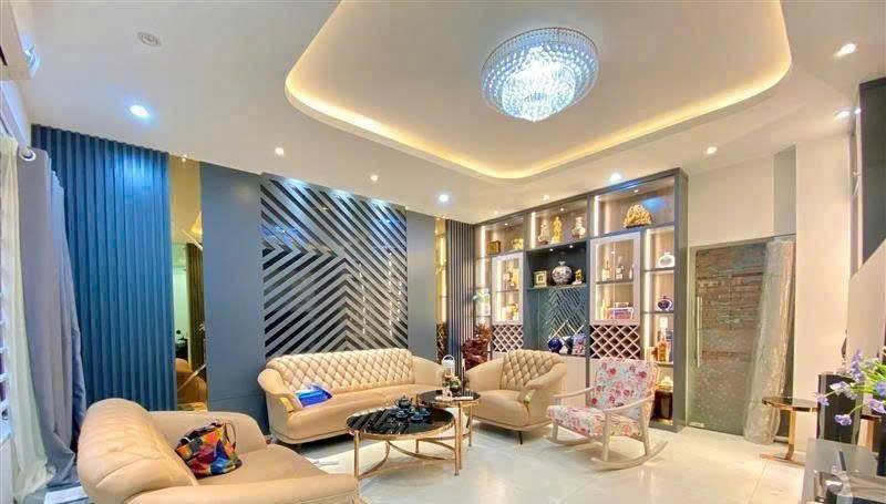 FrontHouse phố Hoàng Văn Thụ, Quận Hồng Bàng 65m² giá 7.5 tỷ - Thiết kế hiện đại với thang máy!