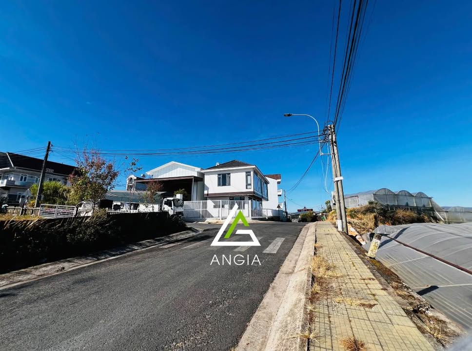 Đất nền Huyện Đức Trọng 531m² giá 29 tỷ - Ba mặt tiền thoáng đãng