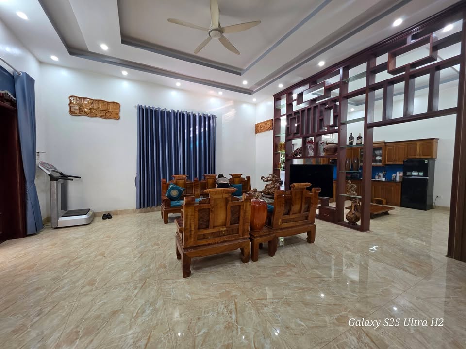 Nhà đẹp Xóm Hạ Sơn, TP Hoà Bình 370m² - Chính chủ bán gấp!