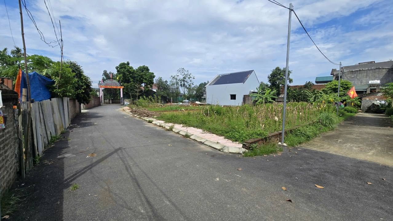 Lô đất thổ cư 137m² tại Phú Cát, Quốc Oai - Giá cực tốt, vị trí đẹp!