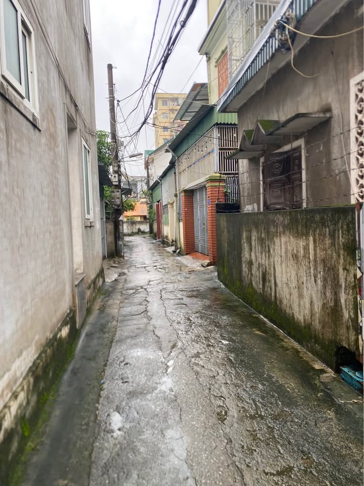 Nhà 2 tầng Phan Chu Trinh, 100,74m² giá 5 tỷ - Mặt tiền thoáng rộng, tiện nghi đầy đủ!