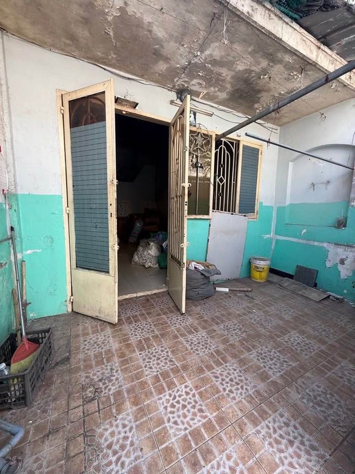 Nhà C4 đường 8m thông, Quận 12, 46m² giá 4.65 tỷ - Tiềm năng tăng giá cao!