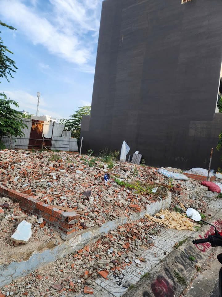 Nhà riêng Thủ Đức 52m² giá 4 tỷ - Hẻm xe hơi, sổ hồng chính chủ!