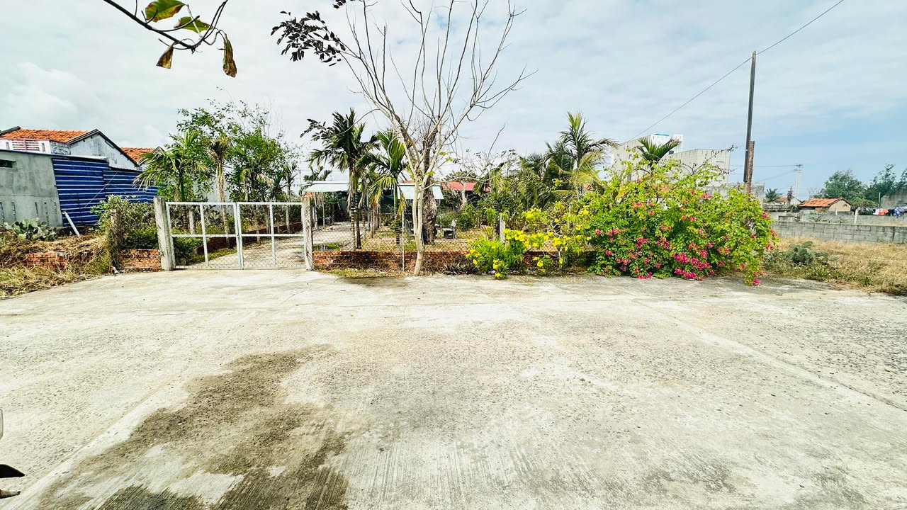 Đất thổ cư Hòa Hiệp Bắc, Phú Yên 450m² giá 4 tỷ - Gần biển chỉ 100m!