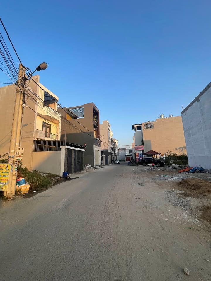 FrontHouse Biên Hòa 111m² giá 4.1 tỷ - Bàn giao trước Tết!