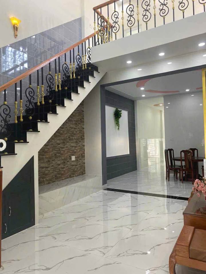 Nhà lầu lửng Kp Ninh Lợi, Phường Ninh Thạnh, 145m² giá 2.35 tỷ - Chính chủ bán gấp!