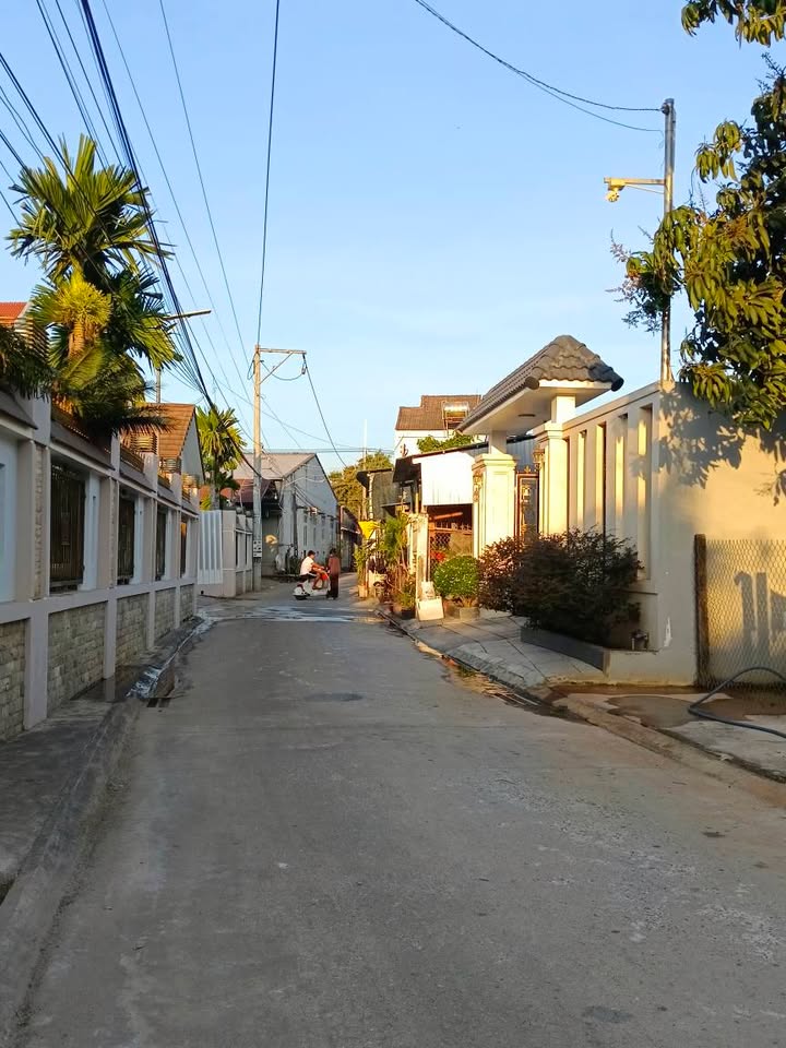 Đất nền 23 hẻm Bình Trung, Xã Bình Minh 300m² giá 2.55 tỷ - Cơ hội đầu tư tuyệt vời!