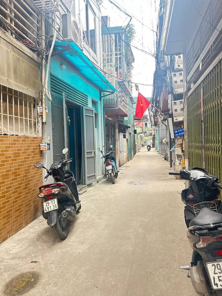 Nhà đẹp Định Công Hạ 50m² giá 3.85 tỷ - Ô tô vào tận ngõ!