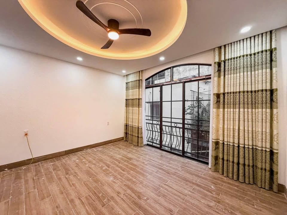 Nhà 3 Tầng Bùi Đình Tuý, Bình Thạnh 38m² - Hẻm Xe Hơi, Chính Chủ!