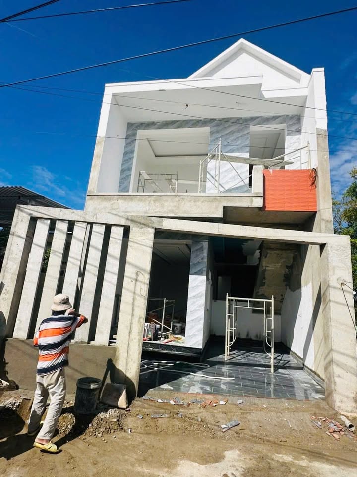 Nhà 2 tầng mới Diên Khánh 76.3m² giá 3.1 tỷ - Nội thất cao cấp, vào ở ngay!