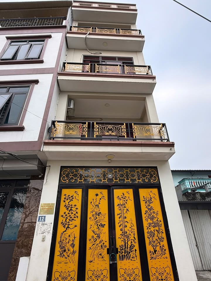 Nhà mặt phố Hoàng Liệt, Quận Hoàng Mai 64m² giá 9 tỷ - Sổ đỏ chính chủ, thương lượng tốt!