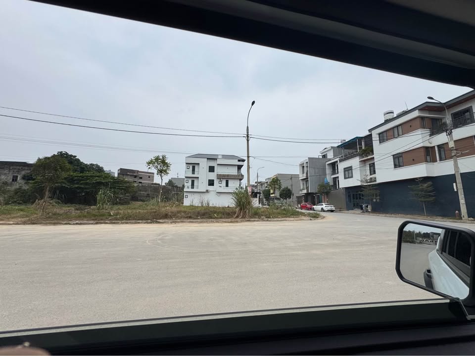 Lô đất biệt thự mặt đường Nông Lâm, Thái Nguyên 162m² giá 5 tỷ - Vị trí đắc địa, tiện ích đầy đủ!