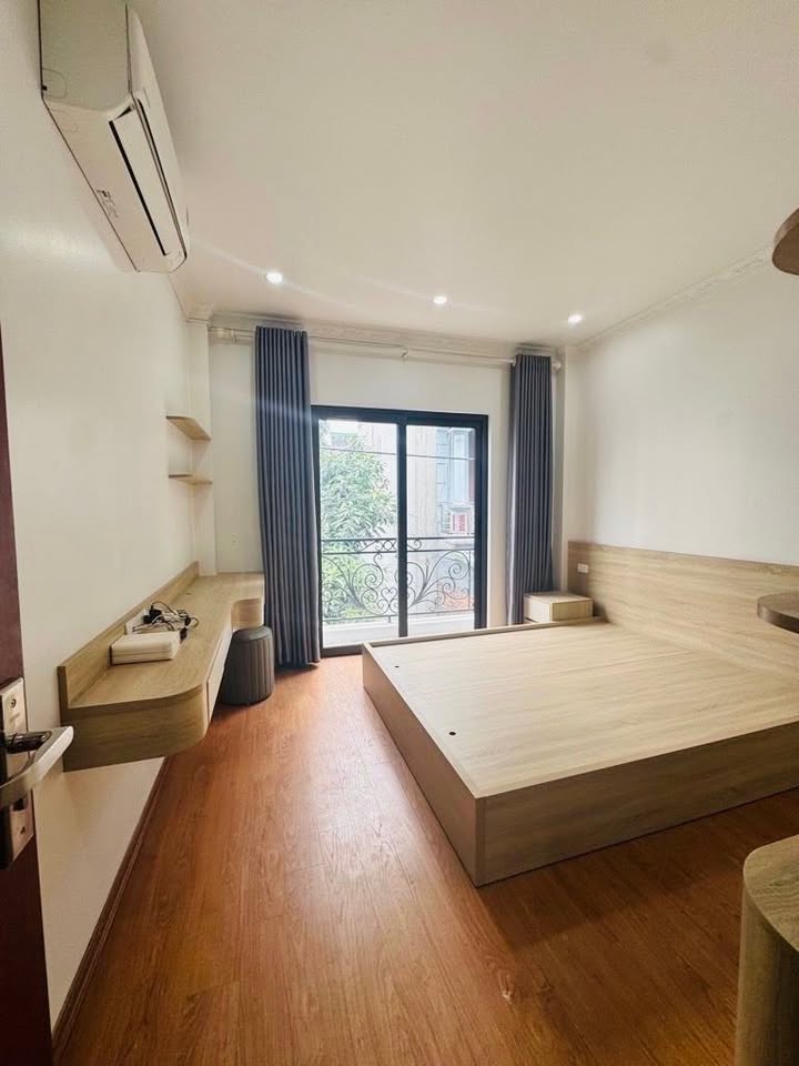 Nhà đẹp 5 tầng tại Bạch Mai, 42m², giá 8 tỷ - Sẵn sàng vào ở!