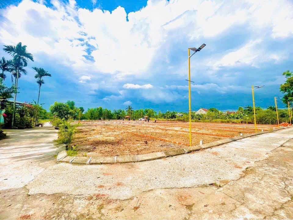 Lô đất góc Hòa Khương 609m² giá 900 triệu - Pháp lý rõ ràng, sẵn sàng sang tên!