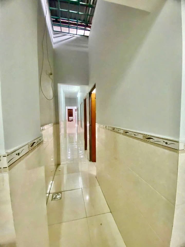 Nhà cấp 4 đường HT45 Quận 12 - Diện tích 92m² giá chỉ 4.95 tỷ - Ô tô vào tận nhà!