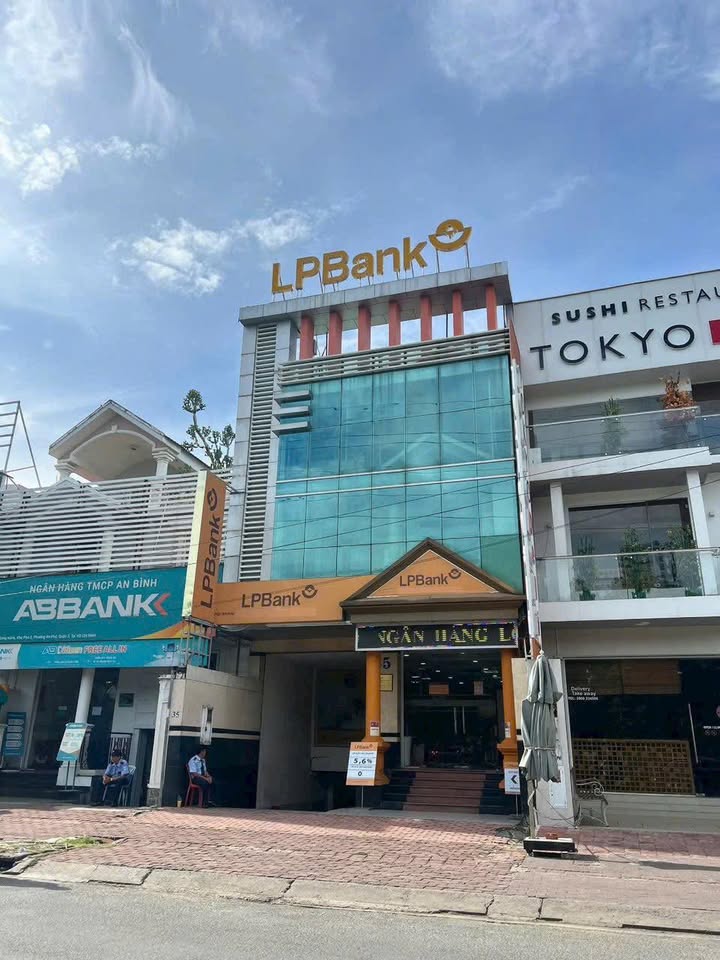 Bán nhà mặt tiền Song Hành Quận 2 diện tích 150m² giá 80 tỷ - Đầu tư sinh lời ngay!