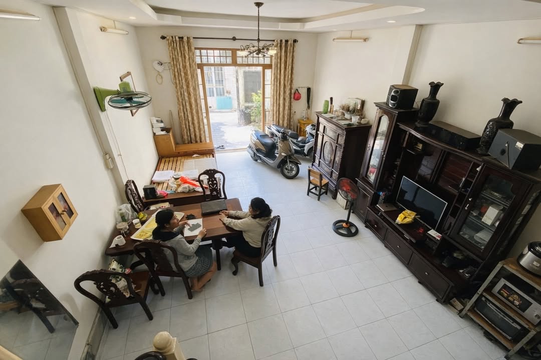 Nhà riêng Hiệp Bình Chánh 65m² giá 3 tỷ - Sổ hồng chính chủ, xem nhà ngay!