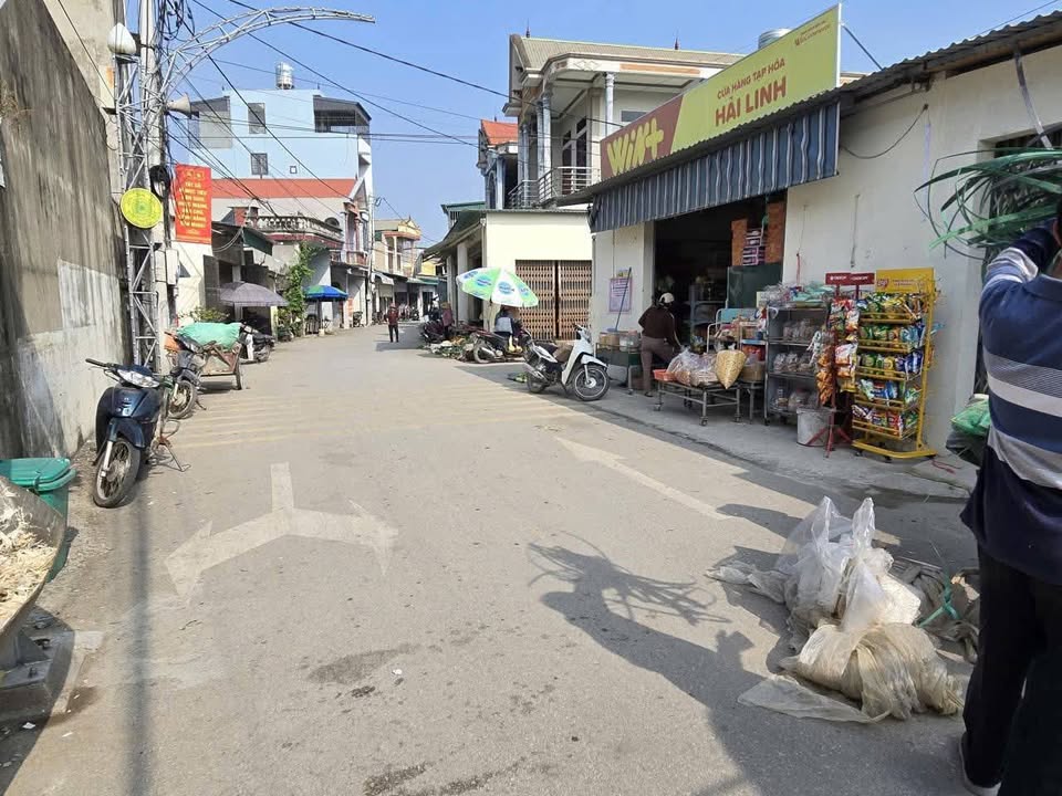 Đất nền Đông Tiến, 170m² chỉ 700 triệu - Đầu tư sinh lời ngay!