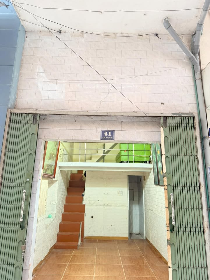 Nhà cho thuê 2 tầng đường Quang Trung, Nam Định - Giá chỉ 2.5 triệu/tháng