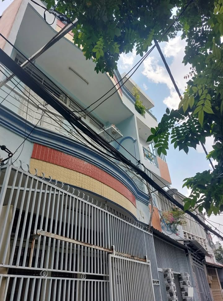 Nhà phố Tân Hòa Đông, Quận 6, 33m² giá 4.2 tỷ - Chính chủ bán gấp!