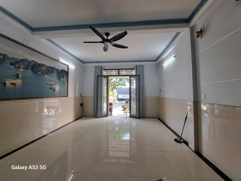 Nhà 1 trệt 1 lầu KDC Phát Hải, Xã Phước Lý, 90m² giá 3.3 tỷ - Gần nhiều tiện ích!