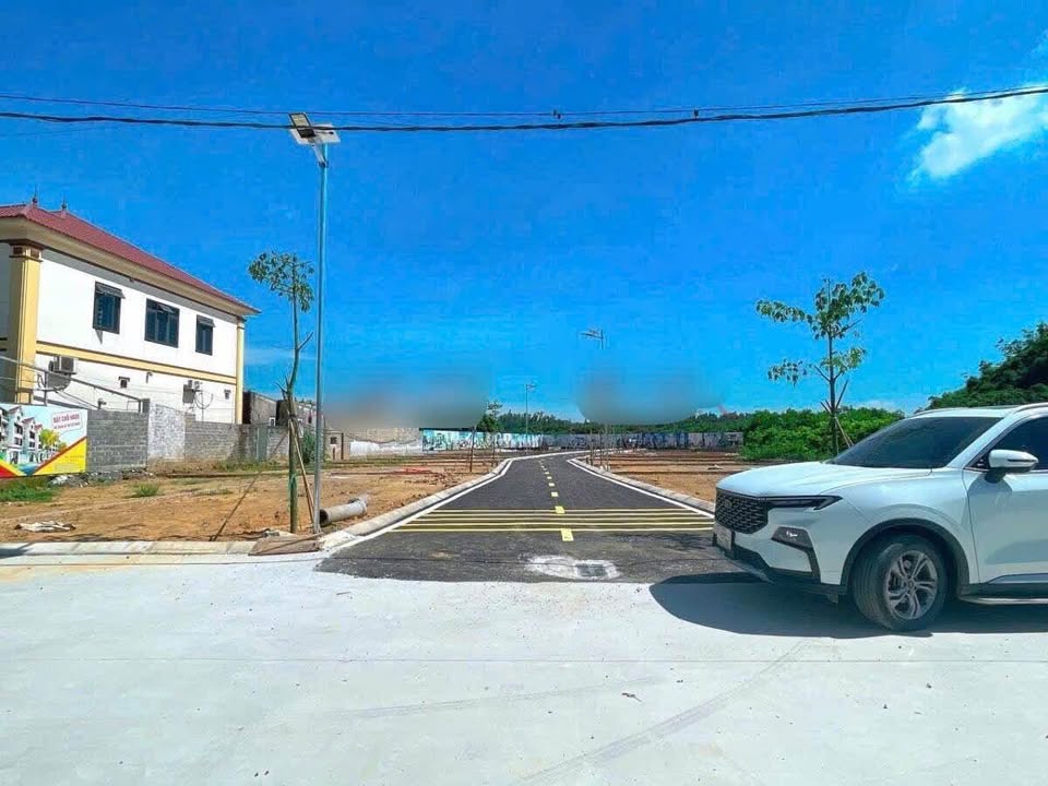 Lô đất liền kề Xã Thủy Xuân Tiên 87m² giá thỏa thuận - Đường ô tô tránh nhau