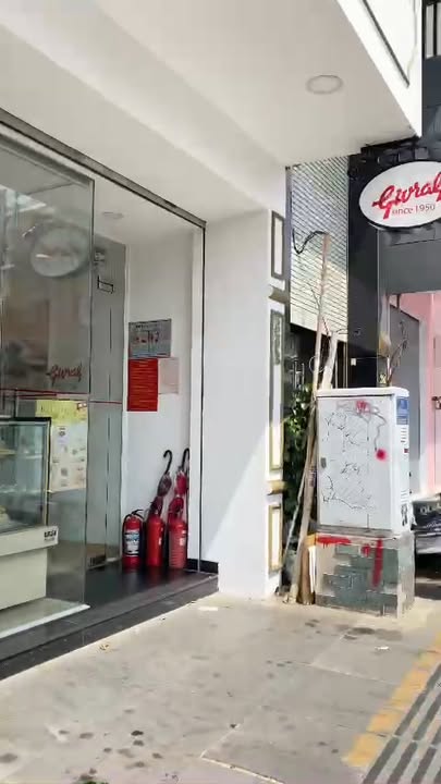 Nhà mặt tiền Hai Bà Trưng, Quận 1, 124m² giá 28 tỷ - Vị trí vàng cho kinh doanh!