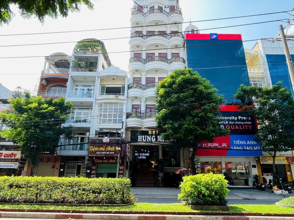 Nhà mặt tiền Bàu Cát Đôi, Tân Bình 144m² giá 75 tỷ - Đầu tư sinh lời ngay!