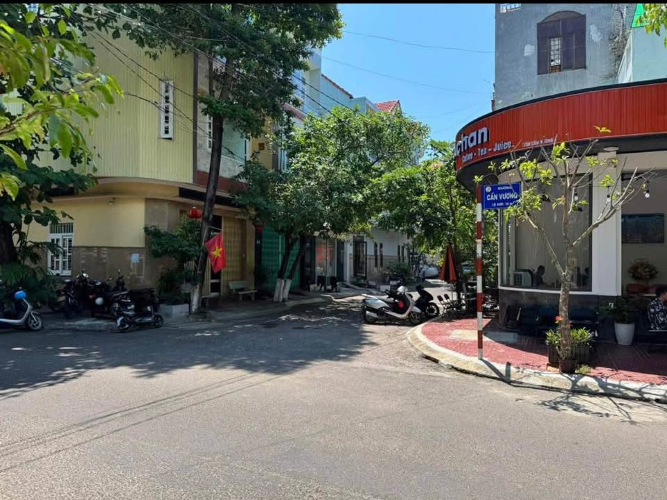 Nhà cấp 4 mặt tiền Cần Vương, Quy Nhơn 109m² giá 9 tỷ - Vị trí trung tâm đắc địa!