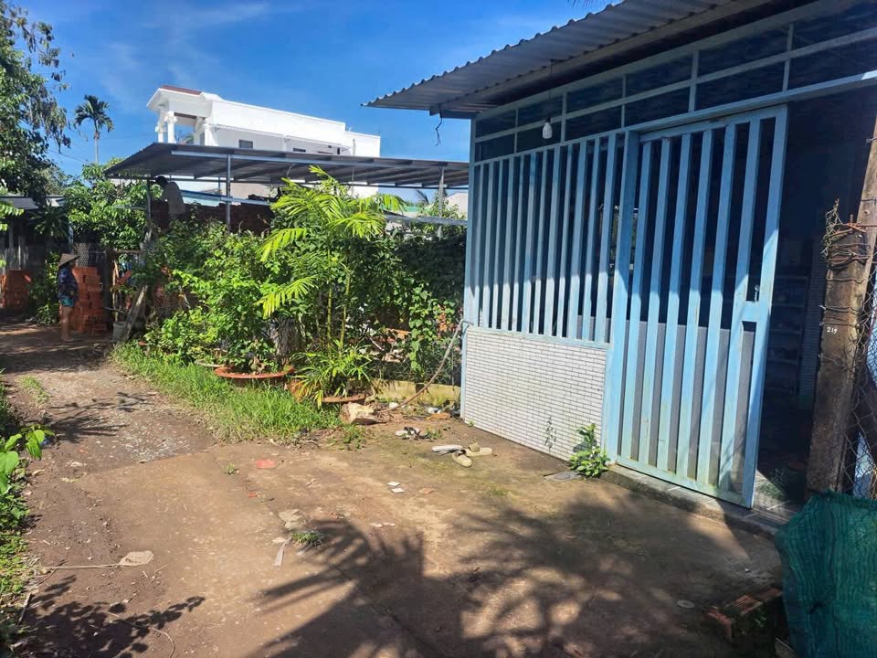 Đất và nhà cấp 4 176m² tại Phường Long Tuyền, Cần Thơ - Giá chỉ 1.5 tỷ!