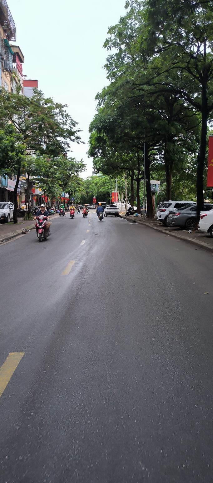 Nhà mặt phố Đền Lừ, Hoàng Mai 55m² giá 26 tỷ - Lô góc view hồ tuyệt đẹp!