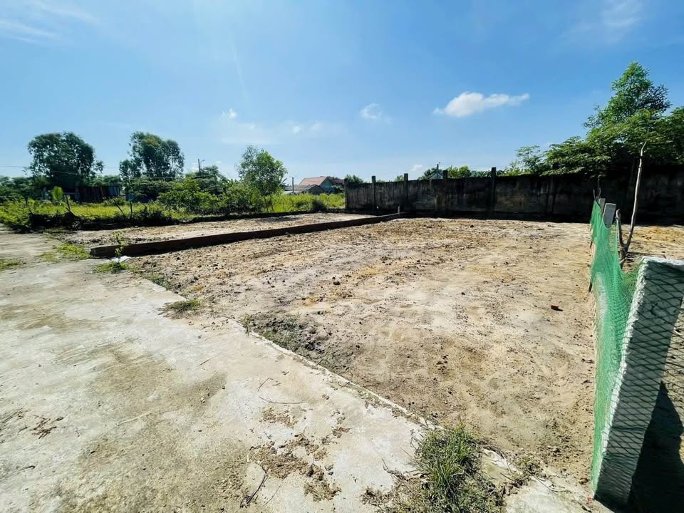 Đất thổ cư thôn Nam Sơn, Hòa Tiến, Đà Nẵng 140m² giá 1.23 tỷ - Sổ hồng chính chủ