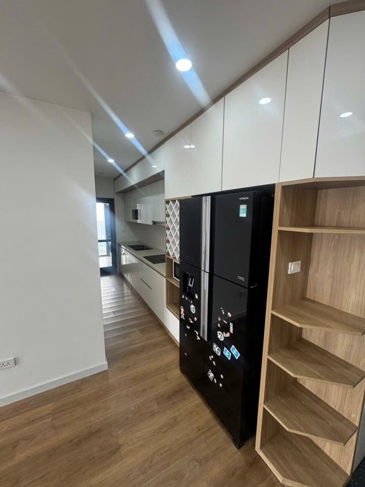 Căn hộ lô góc 76m² tại toà C Intracom, giá 7xx triệu - Sẵn sàng vào ở!