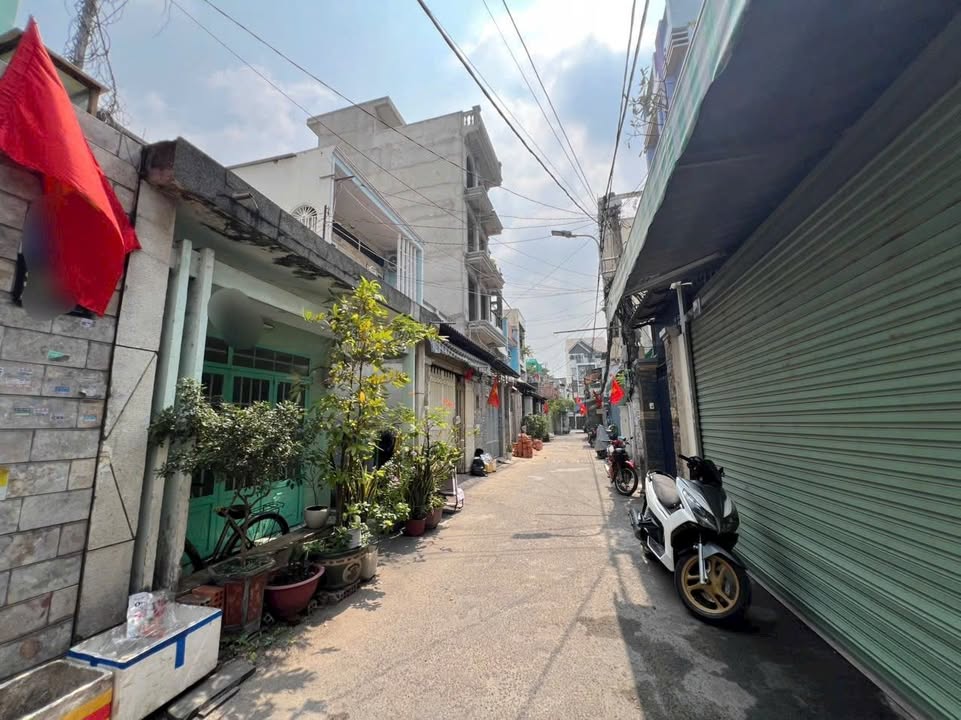 Nhà Gò Dầu, Tân Phú 55m² giá 5.8 tỷ - Gần Aeon Mall chỉ 300m!