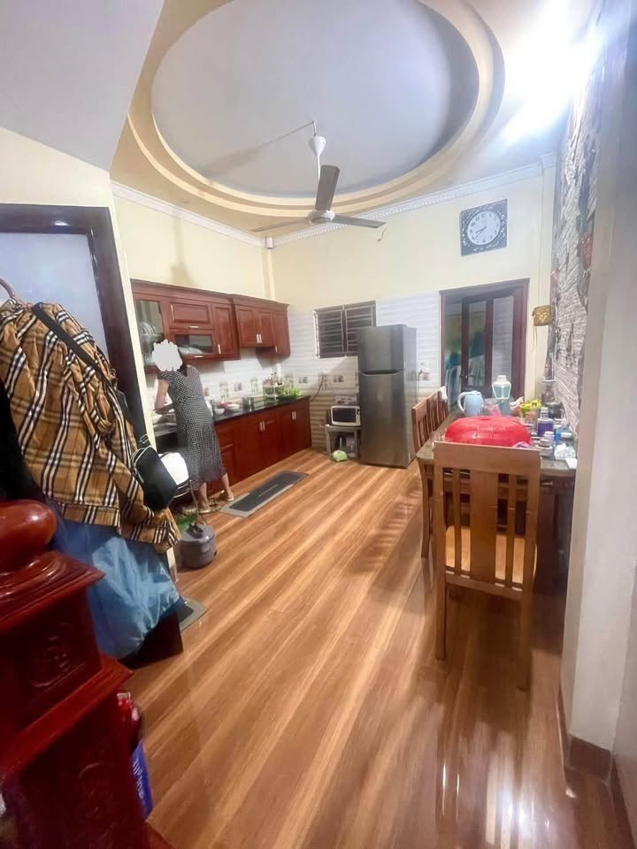 Nhà mặt đường Phạm Ngũ Lão - Giải Phóng 64m² giá chỉ 5.x tỷ - Kinh doanh ngay!