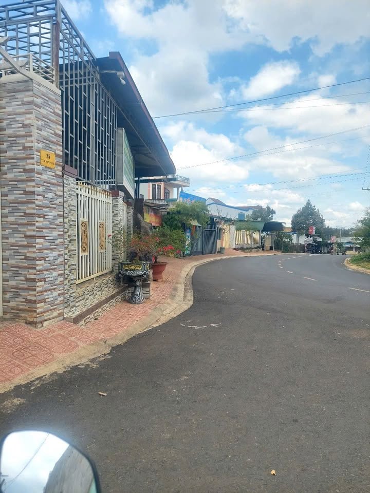 Đất nền hẻm Trần Nguyên Hãn, Bảo Lộc 1200m² giá 3.99 tỷ - Cơ hội đầu tư tuyệt vời!