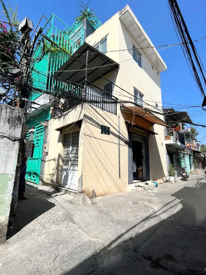 Nhà bán KDC Bình Hưng, Bình Chánh 25m² giá 2.95 tỷ - Sổ hồng riêng, hẻm xe hơi!