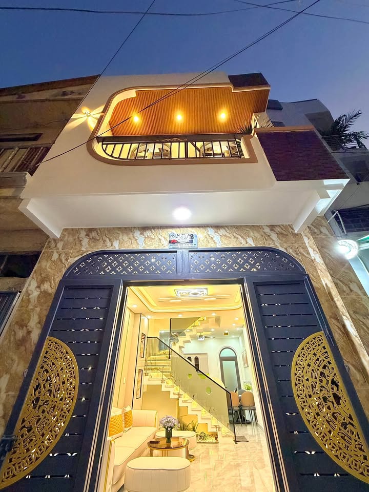 Nhà phố Gò Vấp 48m² giá 5.85 tỷ - Nhà đẹp, đầy đủ nội thất!