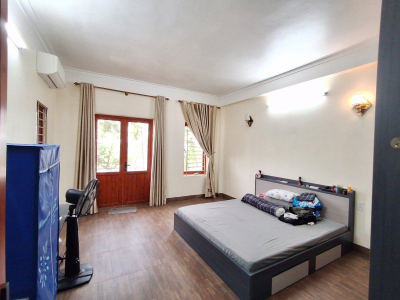 Bán nhà FrontHouse TĐC Thạch Bàn Long Biên 90m² giá 28 tỷ - Kinh doanh đa ngành!