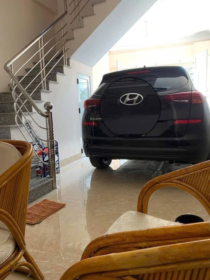 Nhà Đông Mỹ, Thanh Trì 40m² giá 5 tỷ - Ô tô vào tận nhà!