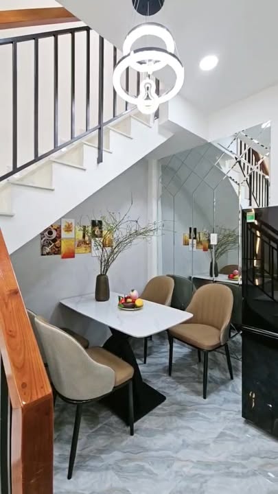 Nhà riêng Hoàng Văn Thụ, Phú Nhuận 24m² giá 5.55 tỷ - Chính chủ bán gấp!