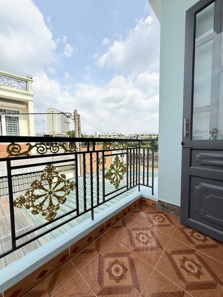 Nhà phố Hiệp Thành City Quận 12 107m² giá 5.8 tỷ - Chính chủ bán gấp!