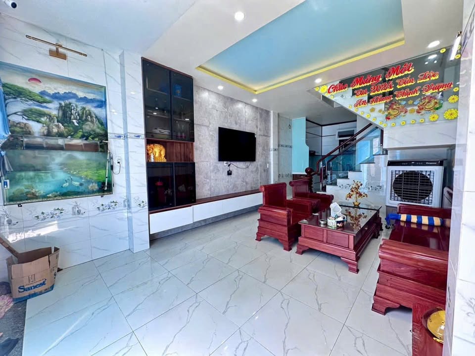 Nhà nguyên căn cho thuê tại Phú Chánh, Tân Uyên - 2PN giá 7 triệu/tháng!