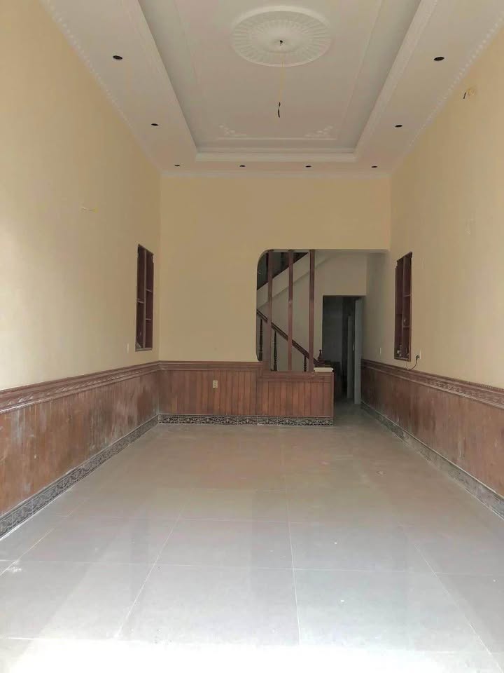 Nhà mặt đường Phùng Khắc Khoan, 71m² giá 5 tỷ - Kinh doanh ngay!