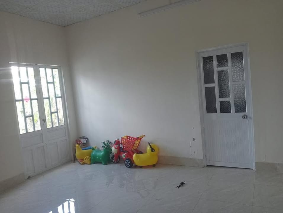 Đất nền 300m² tại Ấp 7, Tân Bửu, Bến Lức - Giá dưới 1 tỷ, cơ hội đầu tư hấp dẫn!