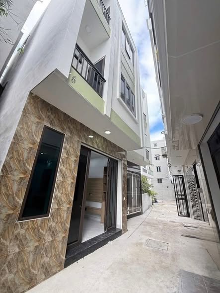 Nhà 3 tầng phường Trần Lãm TP Thái Bình 46.2m² giá 2 tỷ - Vị trí vàng gần bệnh viện!