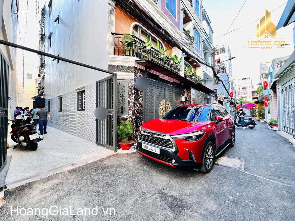 Nhà mới xây Quận Gò Vấp 46m² giá 6.58 tỷ - Phong thủy đẹp, tiện nghi hoàn hảo!